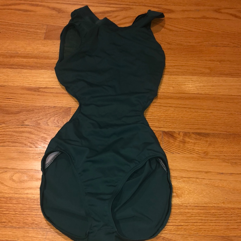 green leotard